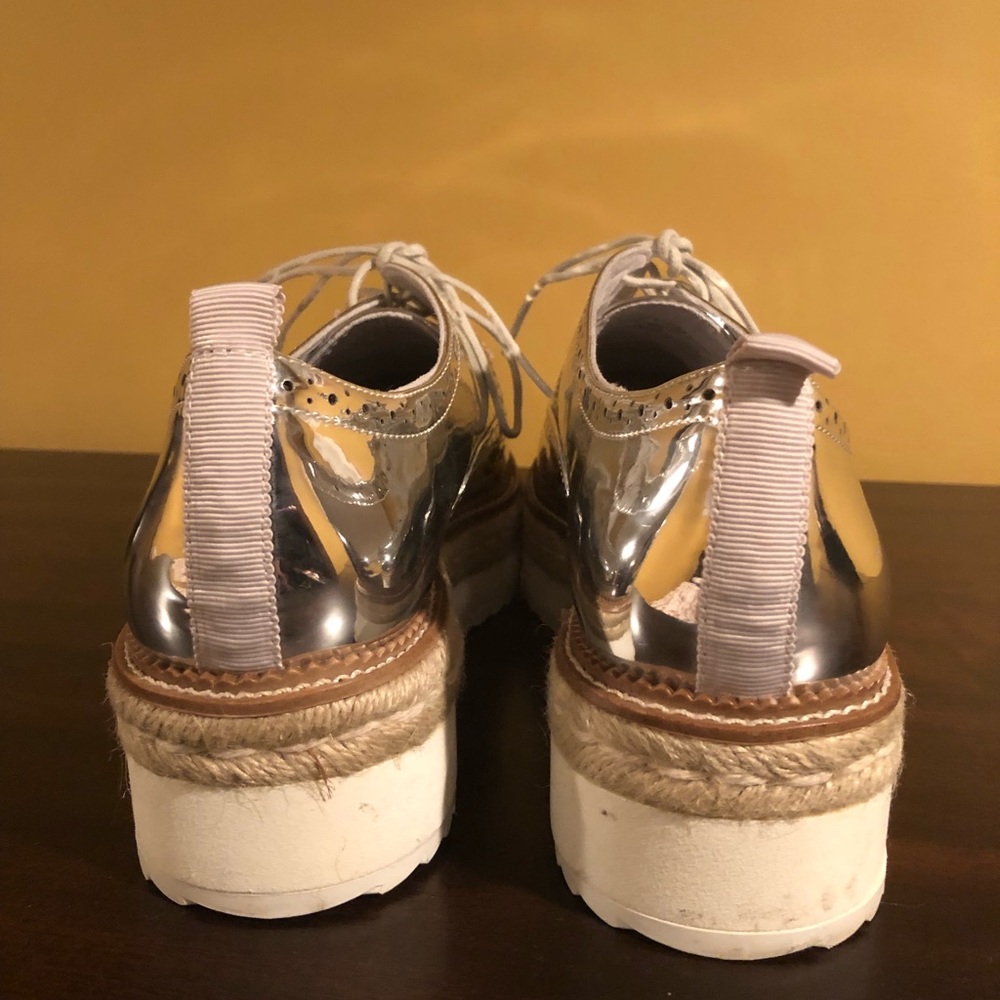 Shiny Silver Wingtip Lace-up Oxford